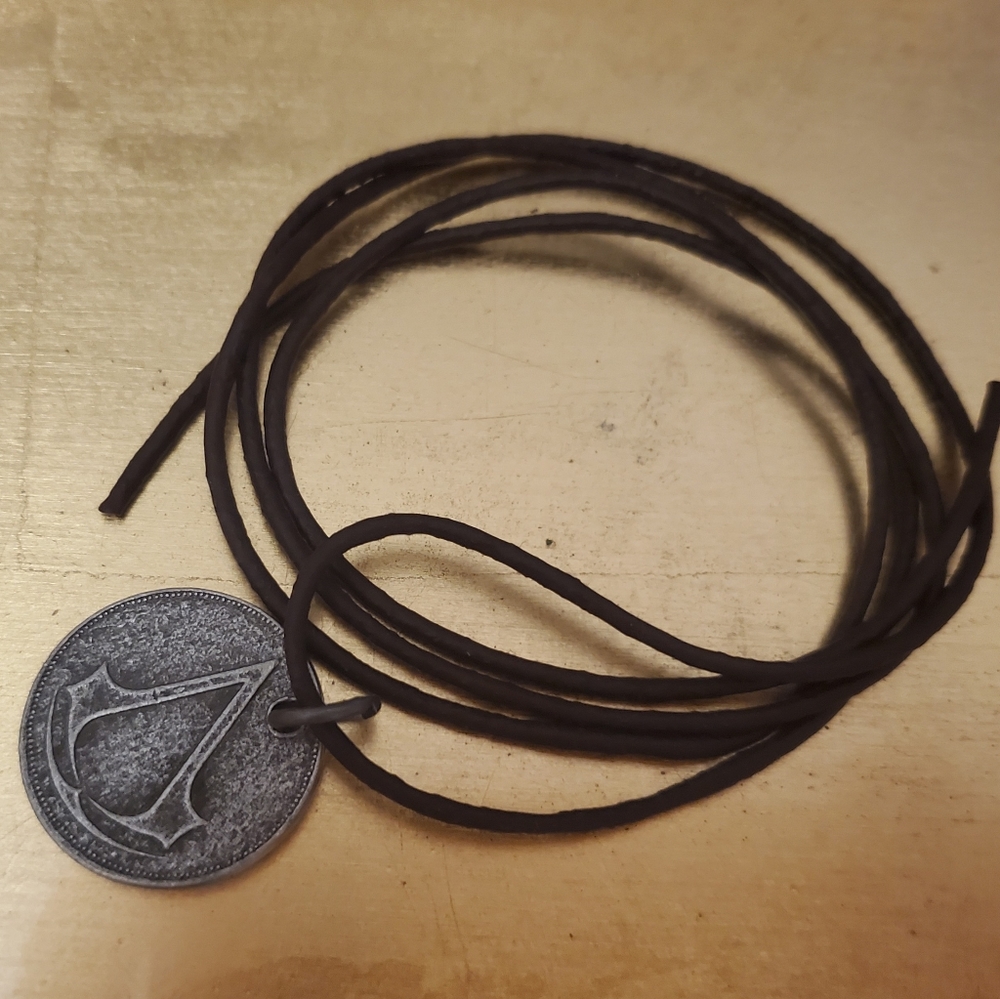 Assassin's Creed Shilling Pendant Medallion Necklace!